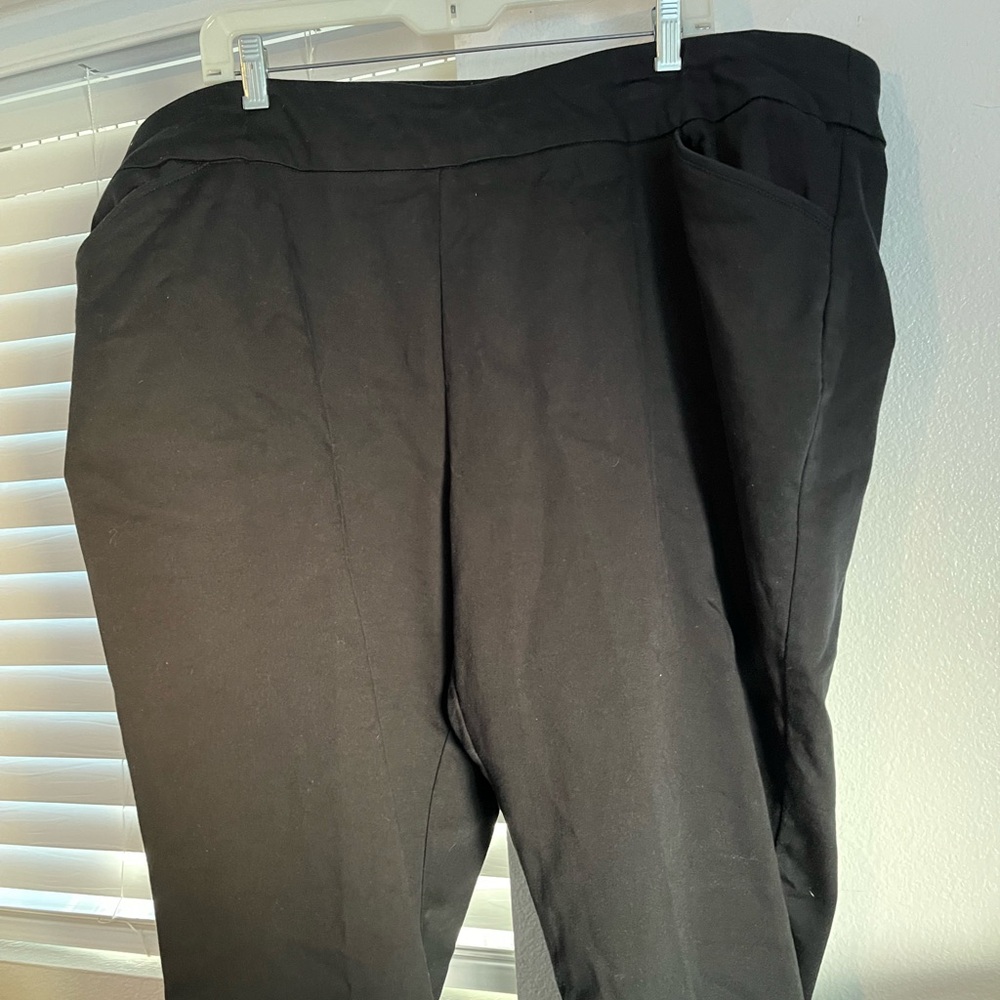 Classic Tailored Straight-Leg Dress Trousers